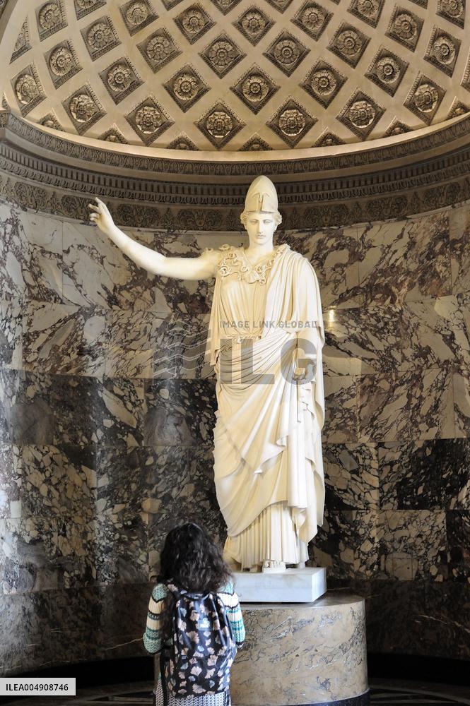 Illustration - Louvre Museum