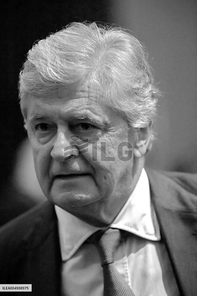 First "Choose France – France Edition" Summit - Paris