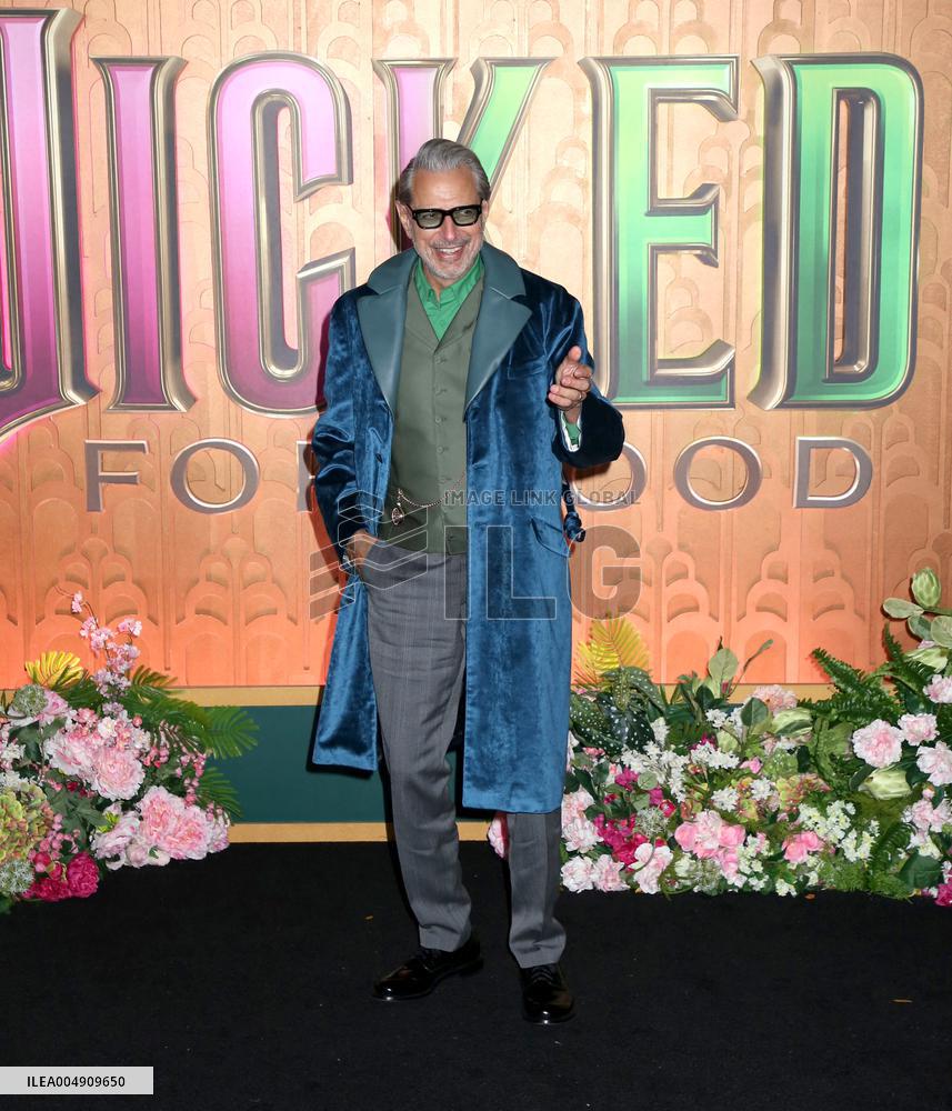 'Wicked: For Good' New York Premiere