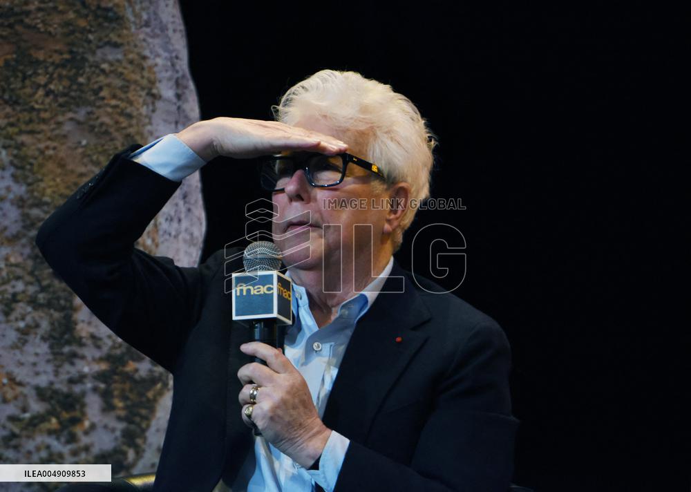 Ken Follett At Public Interview - Paris
