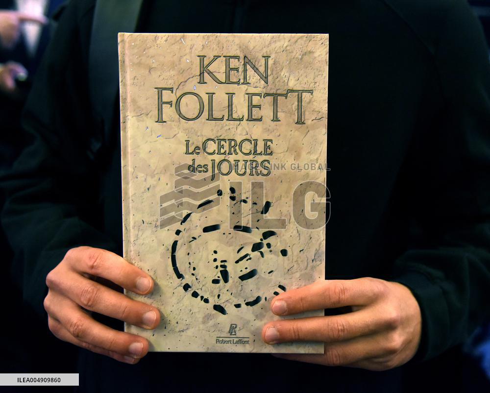 Ken Follett At Public Interview - Paris