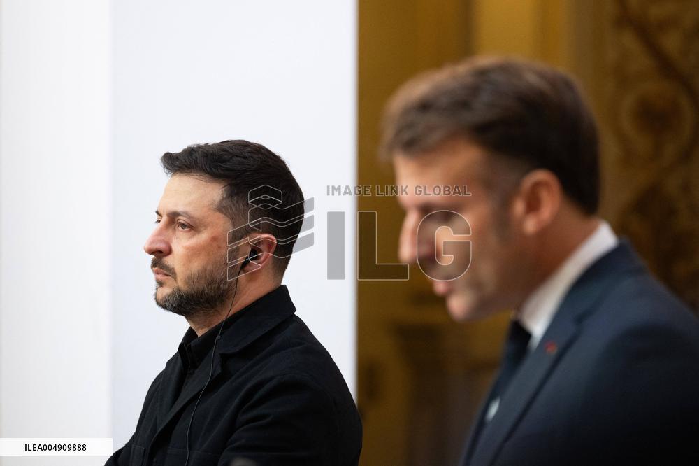 President Macron And President Zelensky Press Conference - Paris