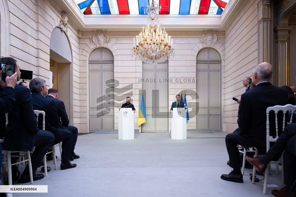 President Macron And President Zelensky Press Conference - Paris