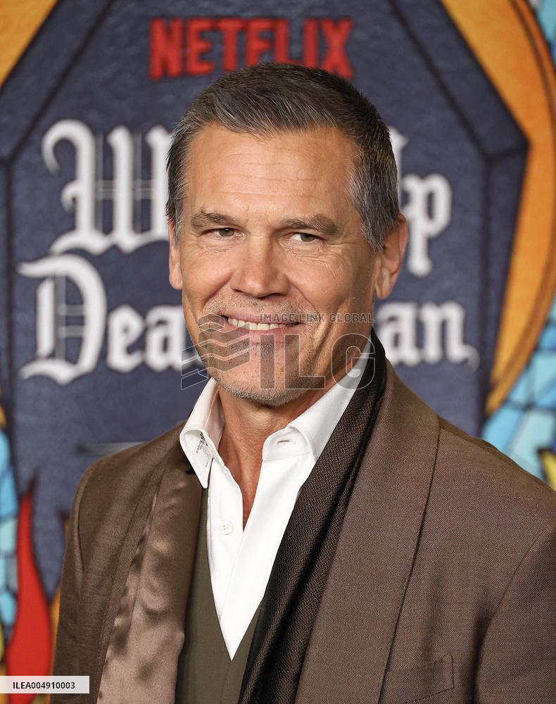 Wake Up Dead Man A Knives Out Mystery Premiere - LA