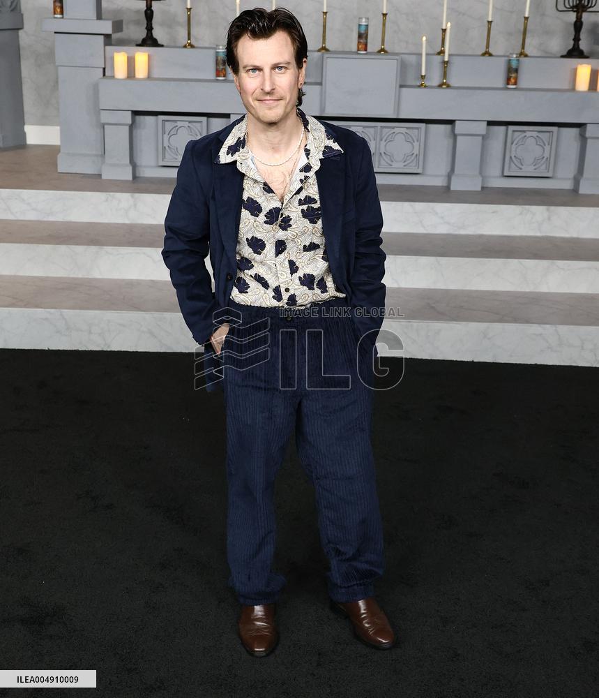 Wake Up Dead Man A Knives Out Mystery Premiere - LA