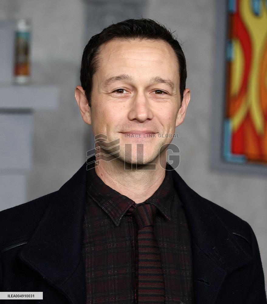 Wake Up Dead Man A Knives Out Mystery Premiere - LA