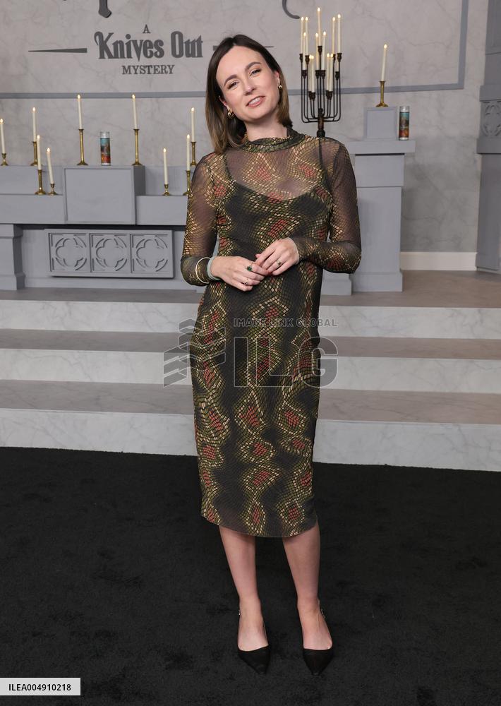 Wake Up Dead Man A Knives Out Mystery Premiere - LA