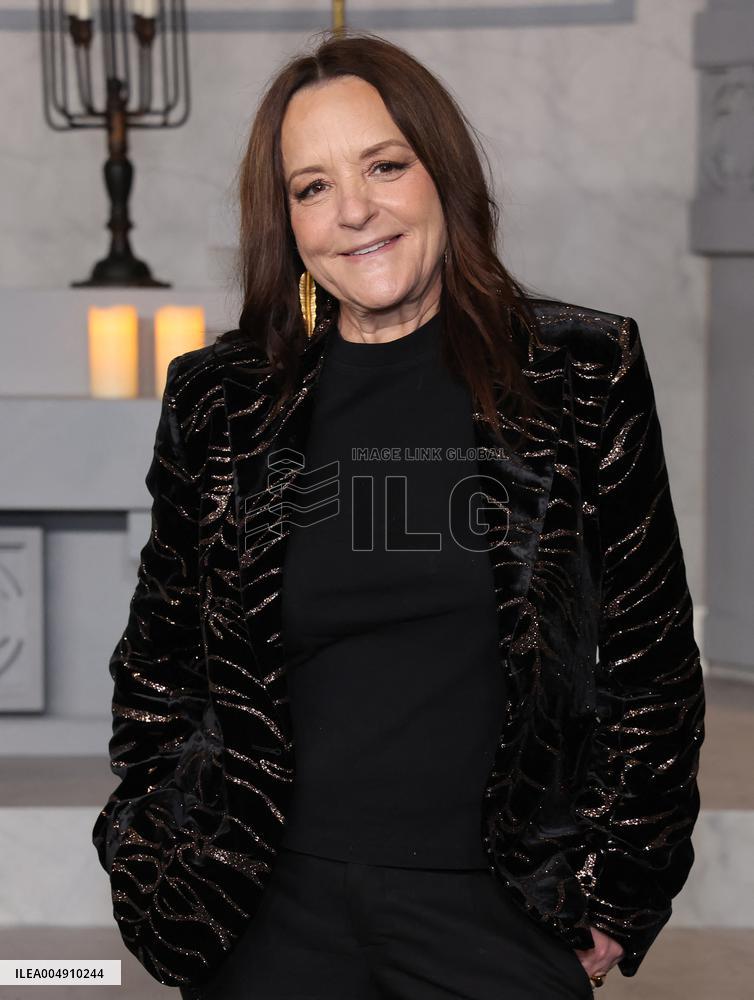 Wake Up Dead Man A Knives Out Mystery Premiere - LA