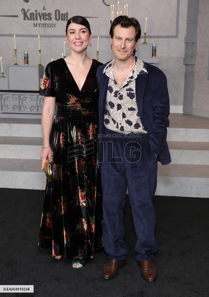 Wake Up Dead Man A Knives Out Mystery Premiere - LA