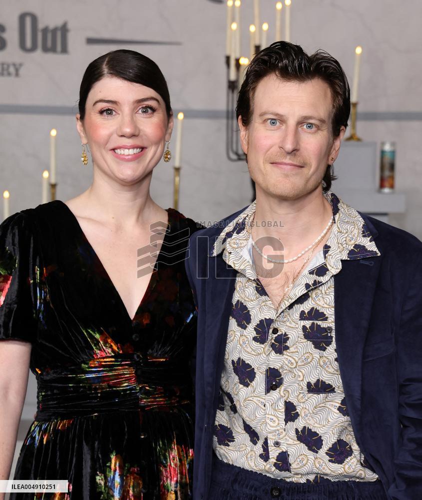 Wake Up Dead Man A Knives Out Mystery Premiere - LA