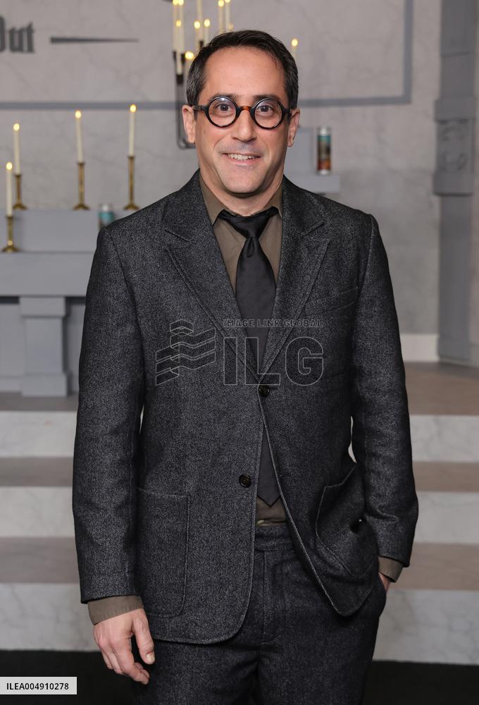 Wake Up Dead Man A Knives Out Mystery Premiere - LA