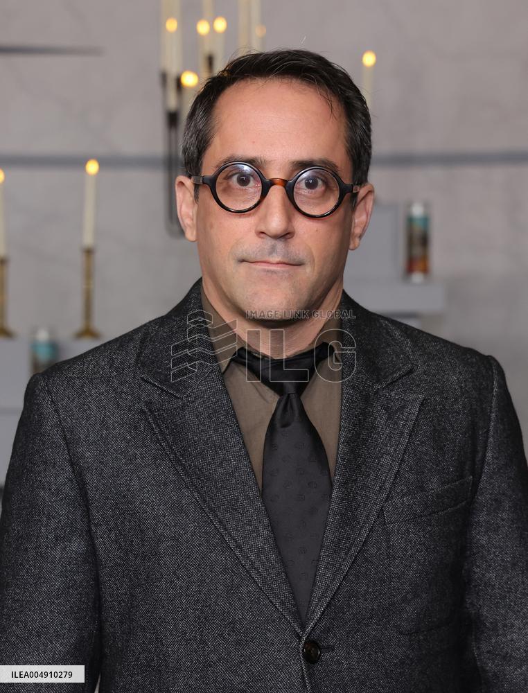 Wake Up Dead Man A Knives Out Mystery Premiere - LA