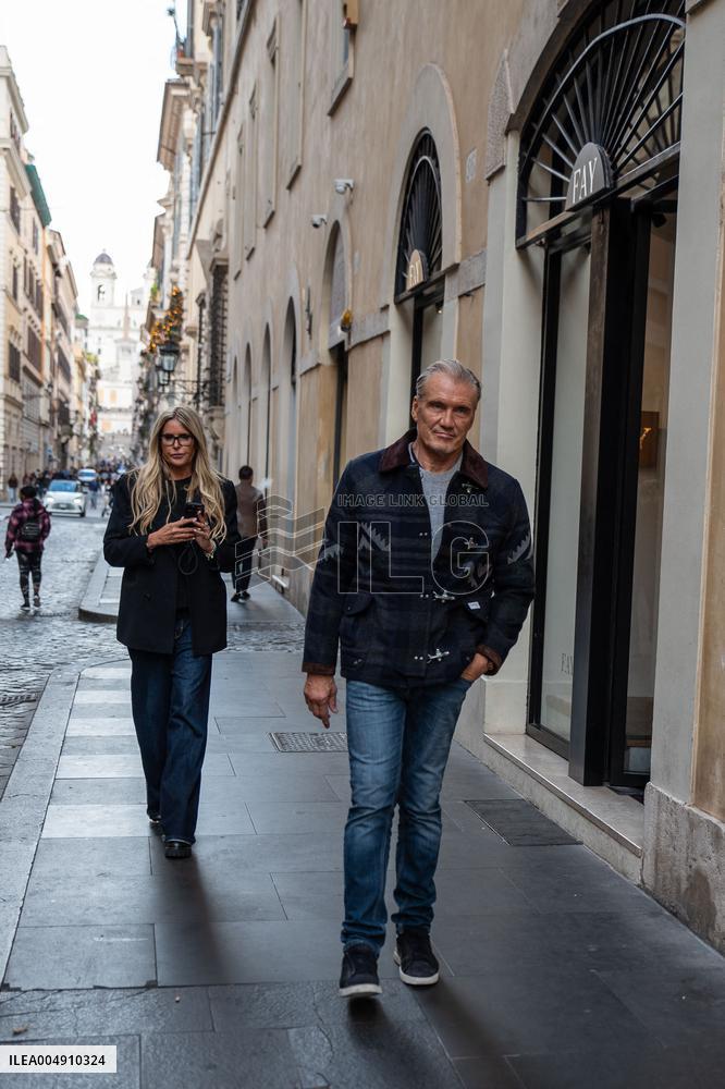 Dolph Lundgren Shopping - Milan