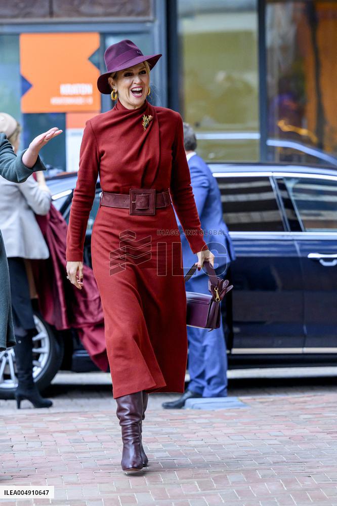 Queen Maxima Opens Circular Wooden Residential Building - Rotterdam