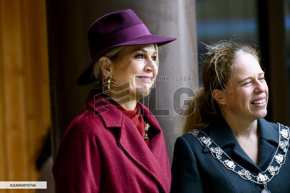 Queen Maxima Opens Circular Wooden Residential Building - Rotterdam