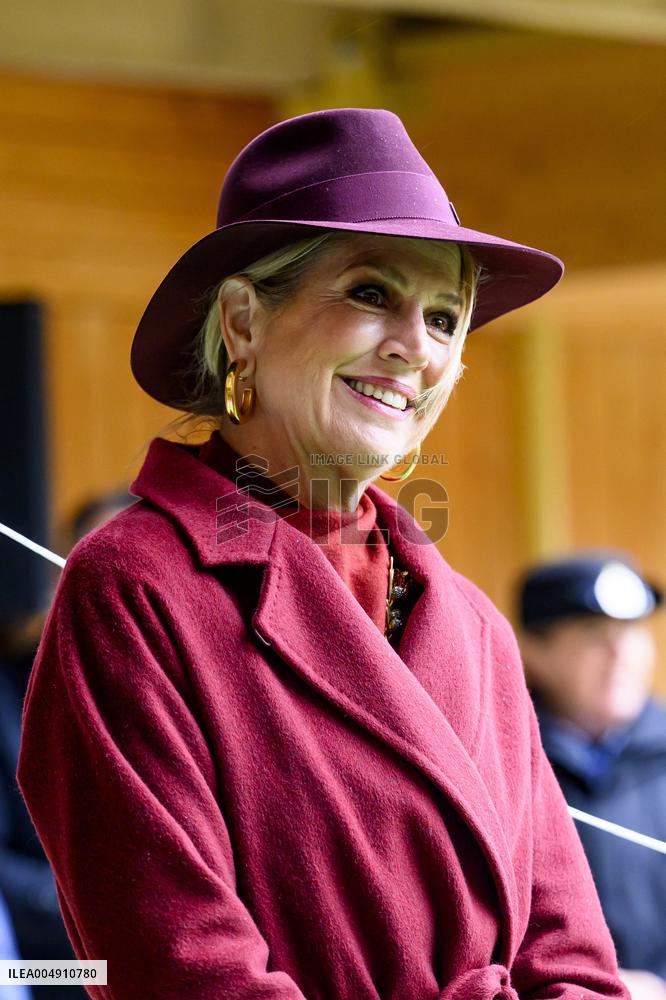 Queen Maxima Opens Circular Wooden Residential Building - Rotterdam