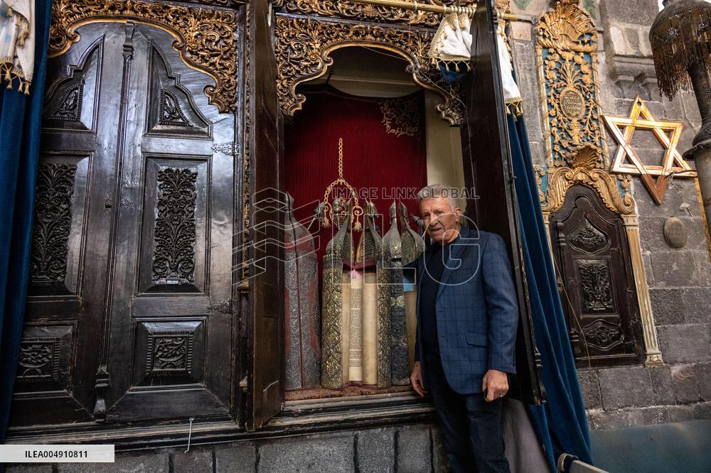 Inside the Last Synagogue of Syria - Damascus
