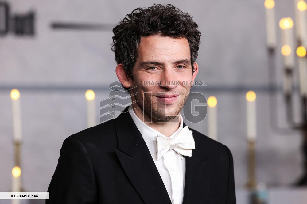 Wake Up Dead Man: A Knives Out Mystery Premiere - Paris