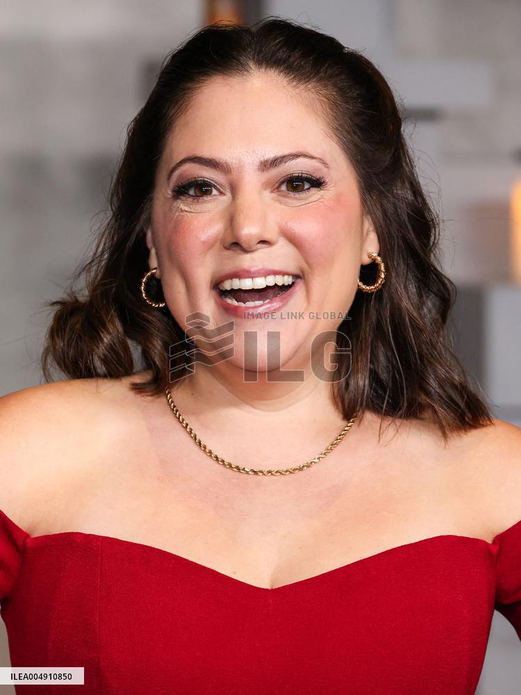 Wake Up Dead Man: A Knives Out Mystery Premiere - Paris