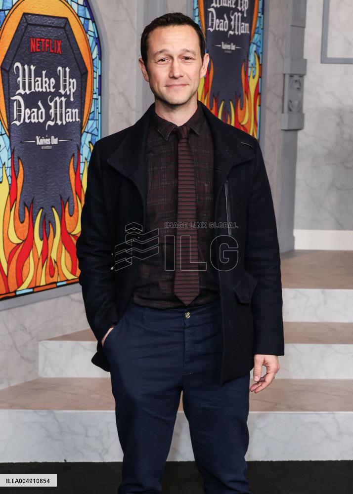 Wake Up Dead Man: A Knives Out Mystery Premiere - Paris