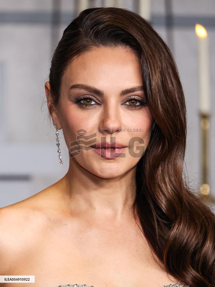 Wake Up Dead Man: A Knives Out Mystery Premiere - Paris