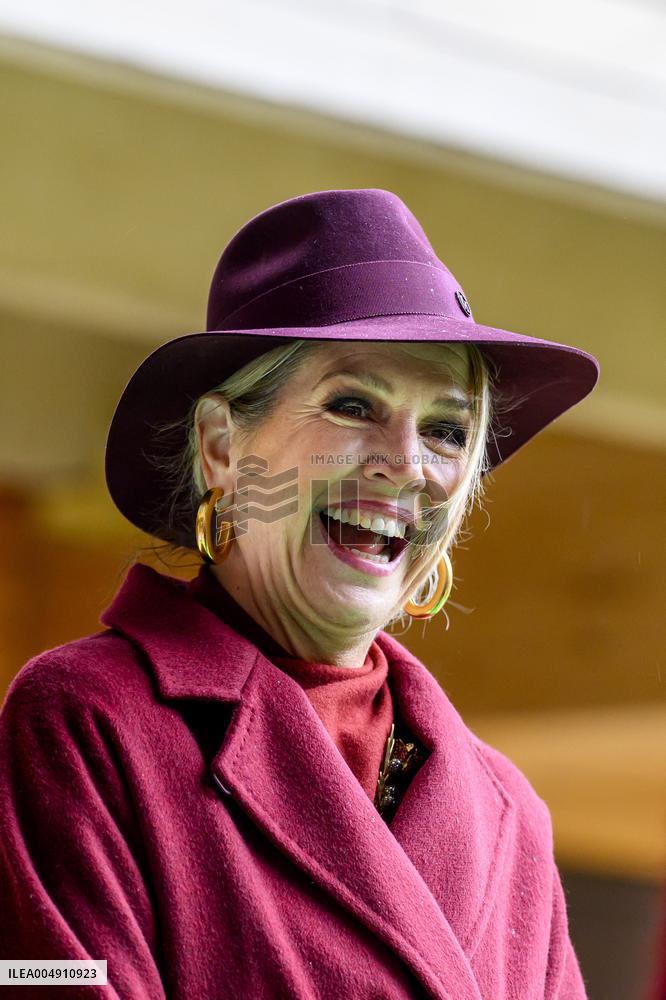 Queen Maxima Opens Circular Wooden Residential Building - Rotterdam