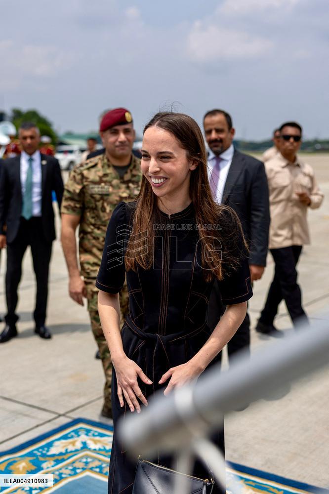 Princess Salma of Jordan on Visit with Father King Abdullah II - Asia