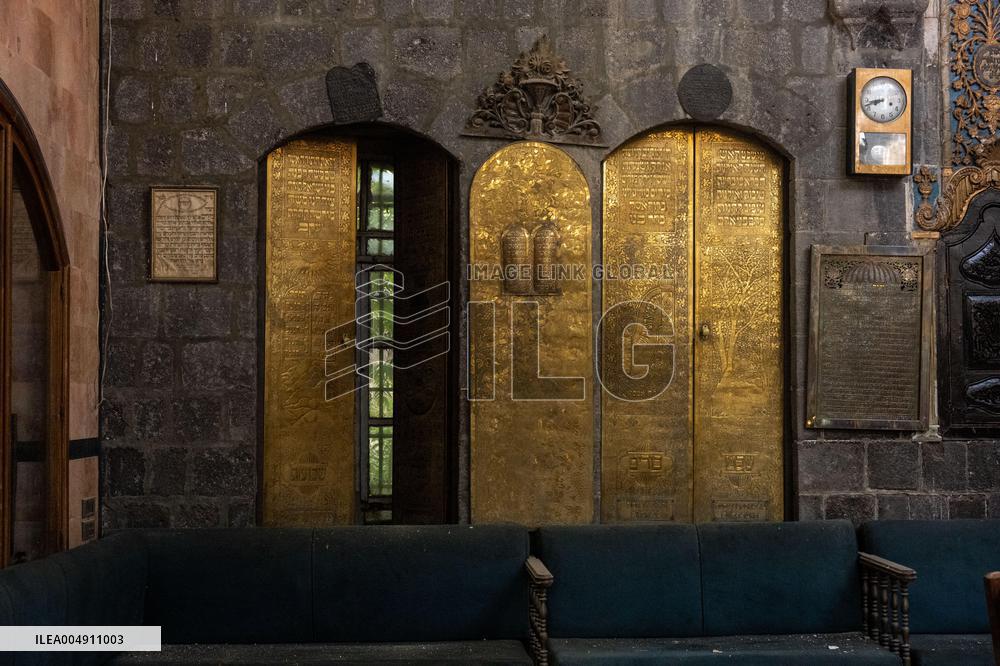 Inside the Last Synagogue of Syria - Damascus
