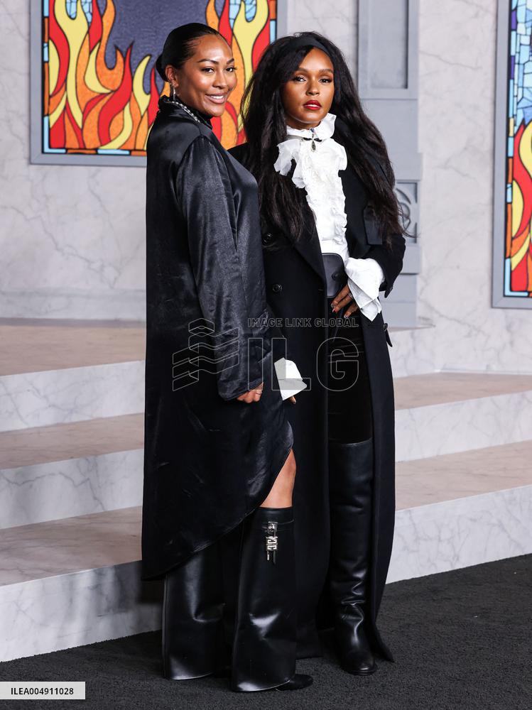 Wake Up Dead Man: A Knives Out Mystery Premiere - Paris