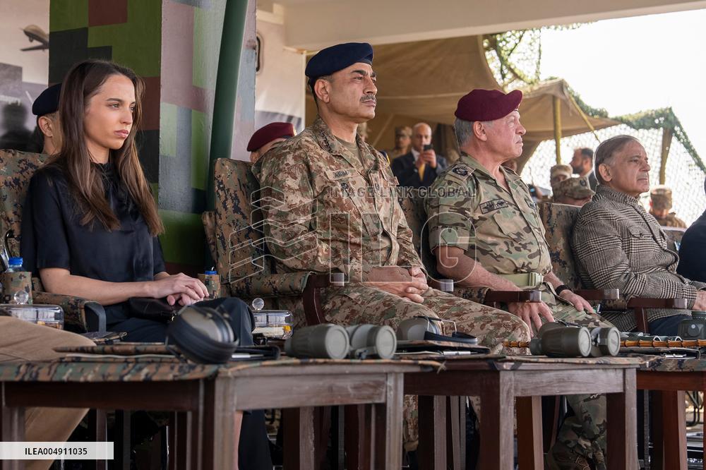 Princess Salma of Jordan on Visit with Father King Abdullah II - Asia