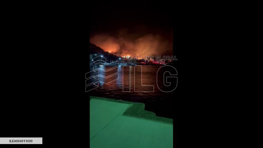 Japan: Massive Fire Rages in Oita, Leaving 1 Missing and Over 170 Buildings Damaged