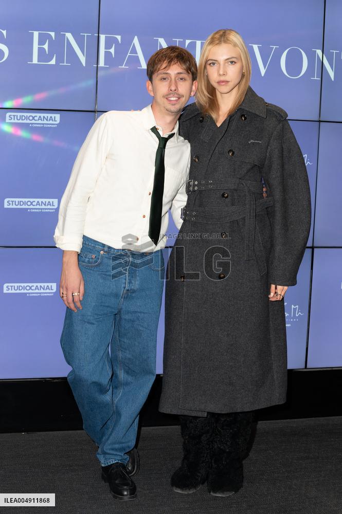 Les Enfants Vont Bien Premiere - Paris