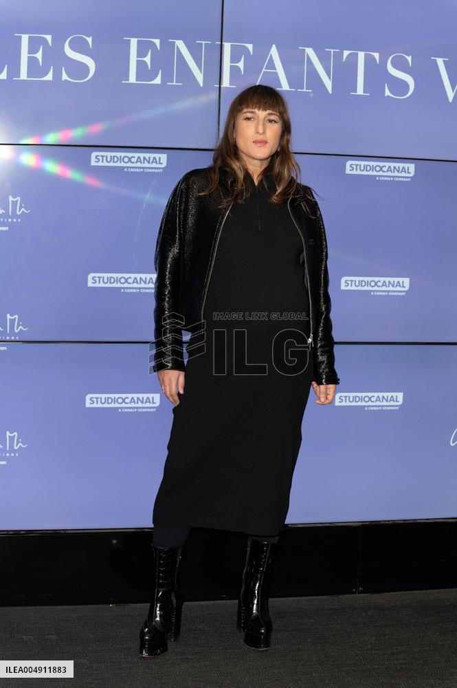 Les Enfants Vont Bien Premiere - Paris