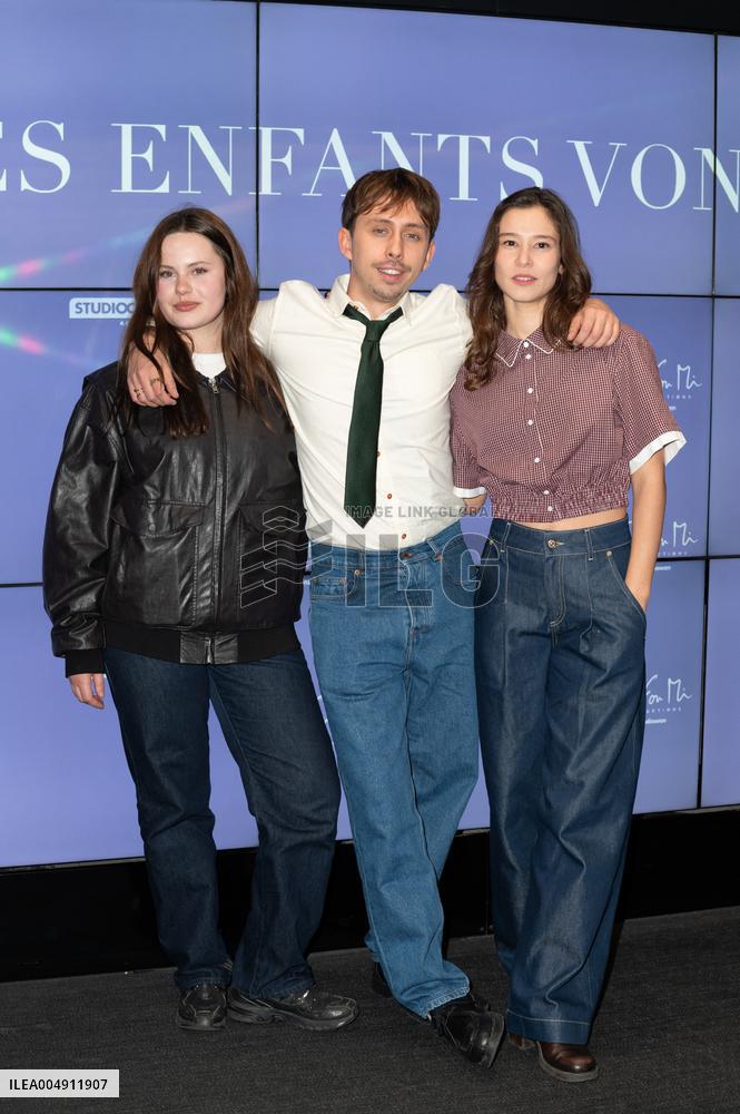 Les Enfants Vont Bien Premiere - Paris