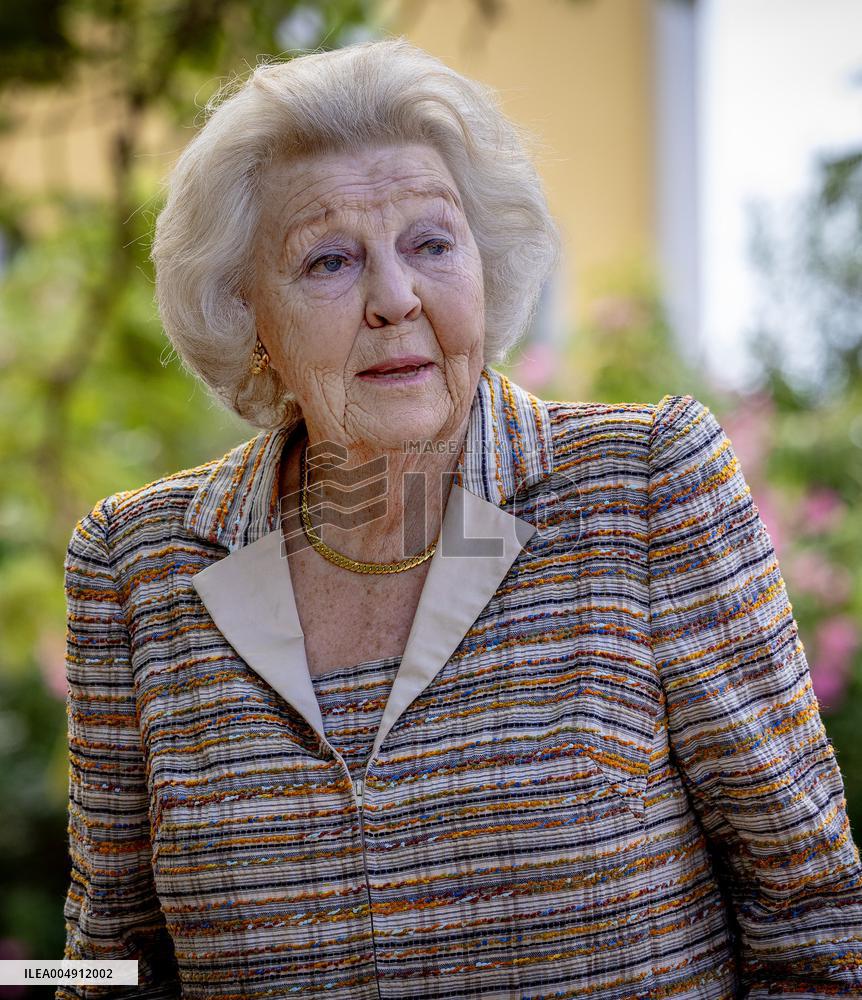 Princess Beatrix Visits Bonaire