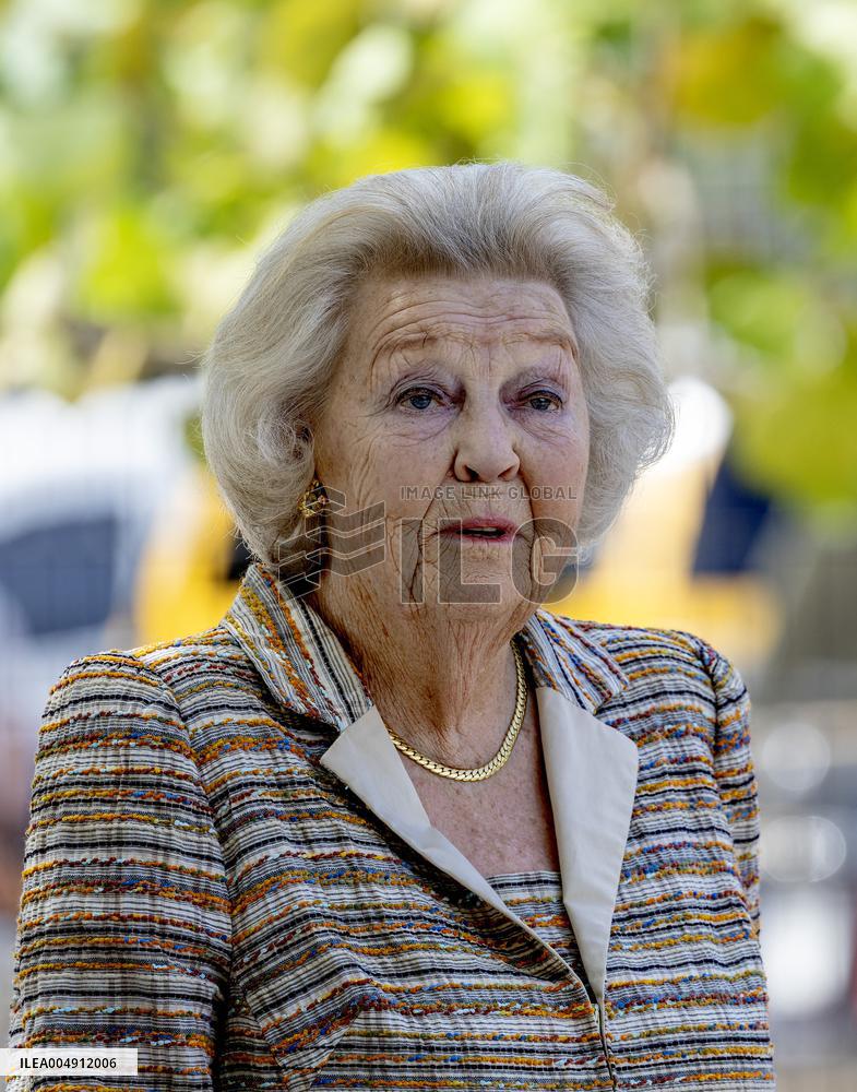 Princess Beatrix Visits Bonaire
