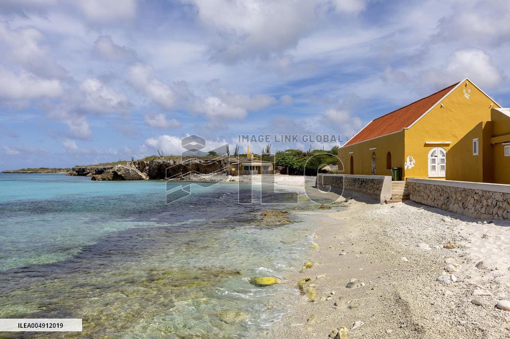 Princess Beatrix Visits Bonaire