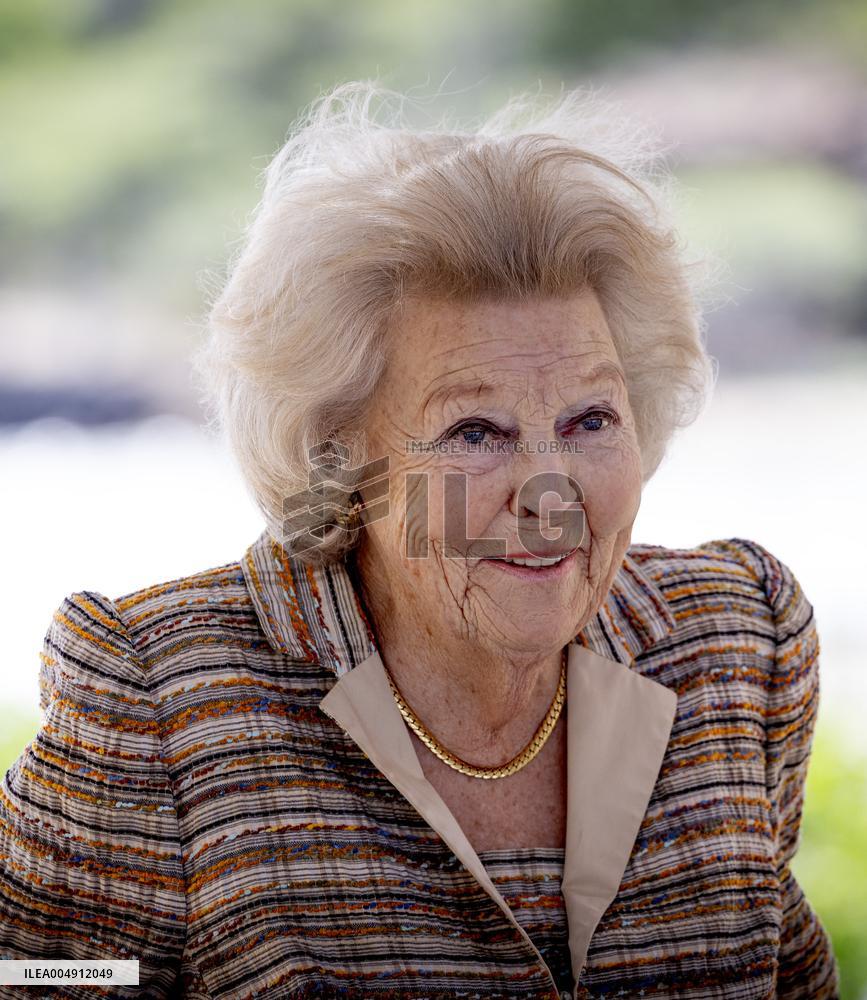 Princess Beatrix Visits Bonaire