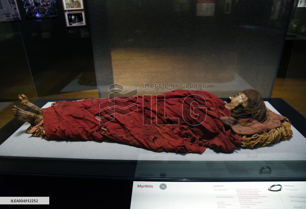 Mummies at the Museum of Mankind - Paris