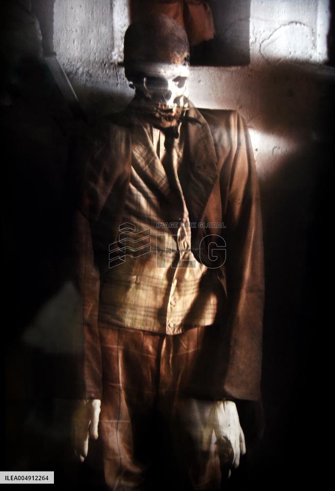 Mummies at the Museum of Mankind - Paris