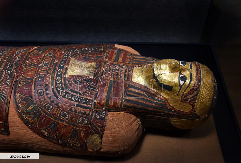 Mummies at the Museum of Mankind - Paris