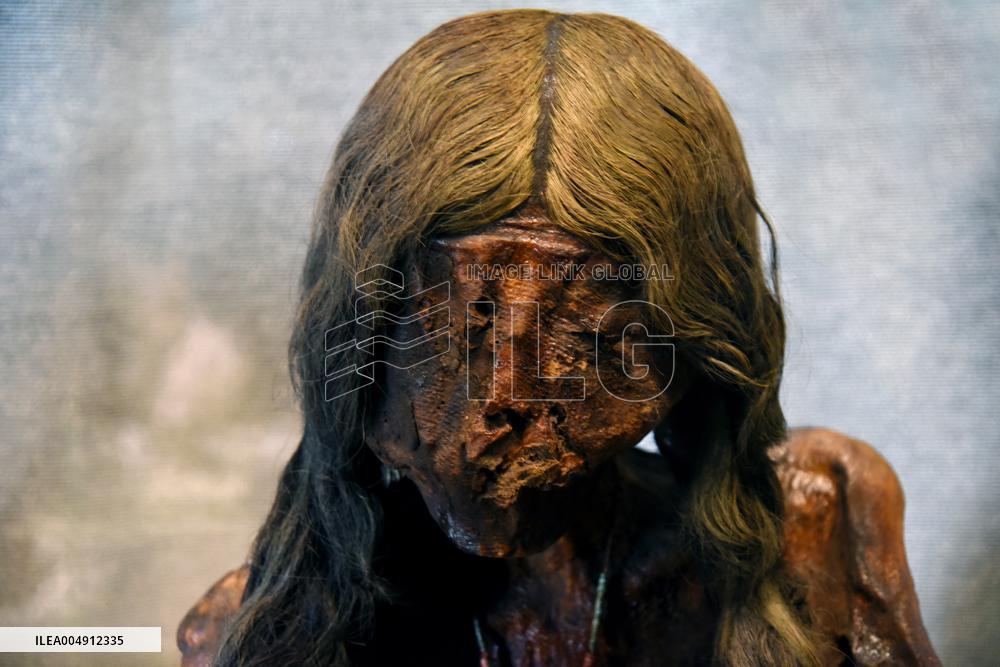 Mummies at the Museum of Mankind - Paris