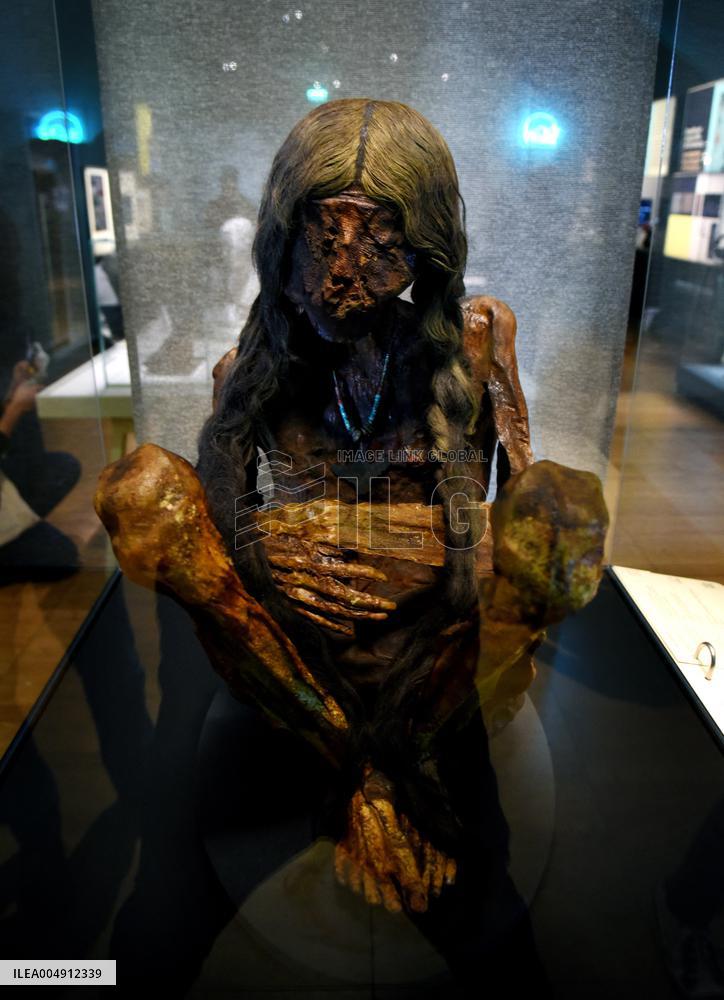 Mummies at the Museum of Mankind - Paris