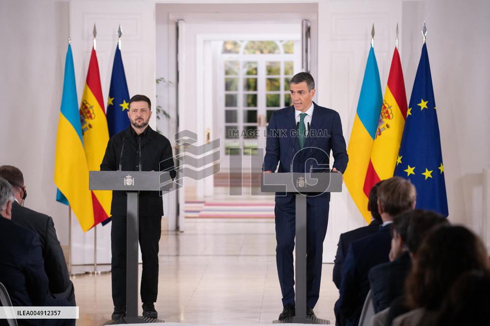 Sanchez Welcomes Zelenski - Madrid