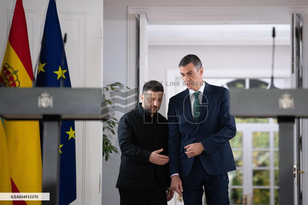 Sanchez Welcomes Zelenski - Madrid