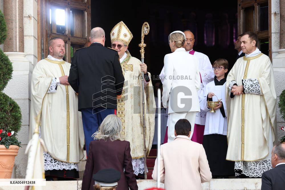 NO TABLOIDS - Monaco National Day Celebrations - Cathedral