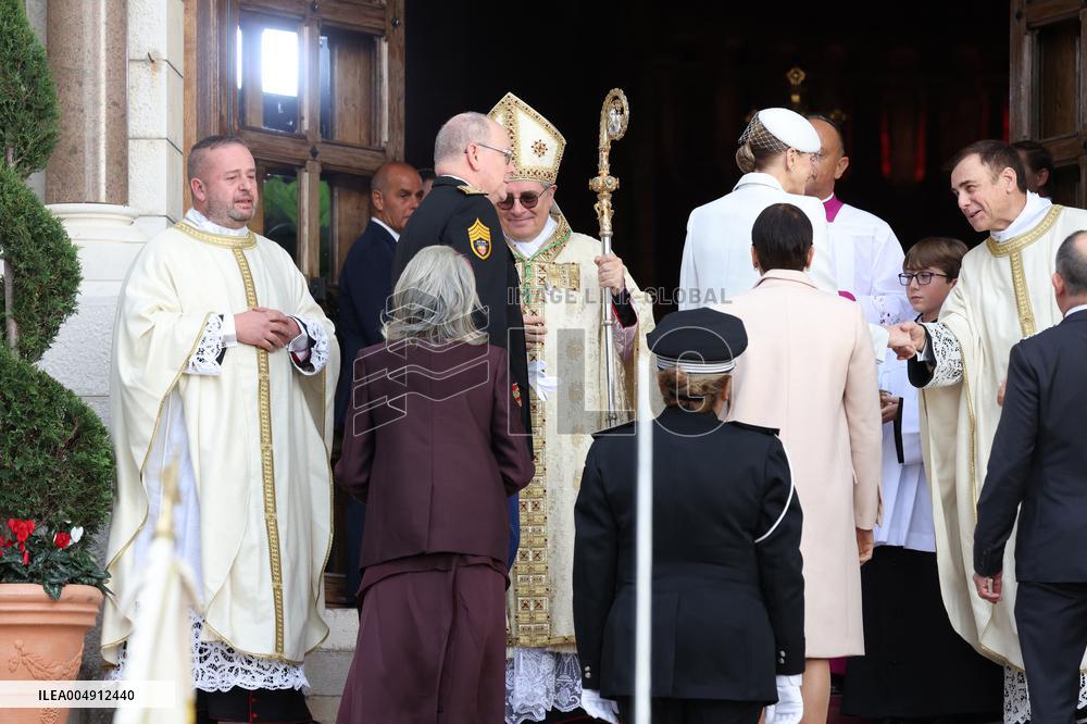 NO TABLOIDS - Monaco National Day Celebrations - Cathedral