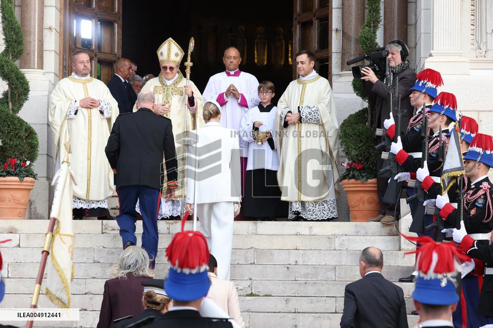 NO TABLOIDS - Monaco National Day Celebrations - Cathedral