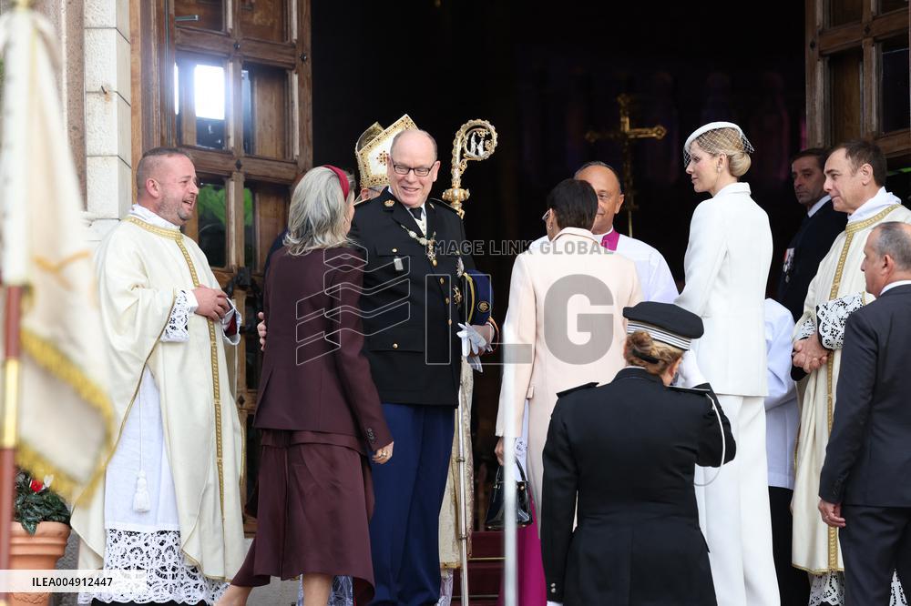 NO TABLOIDS - Monaco National Day Celebrations - Cathedral
