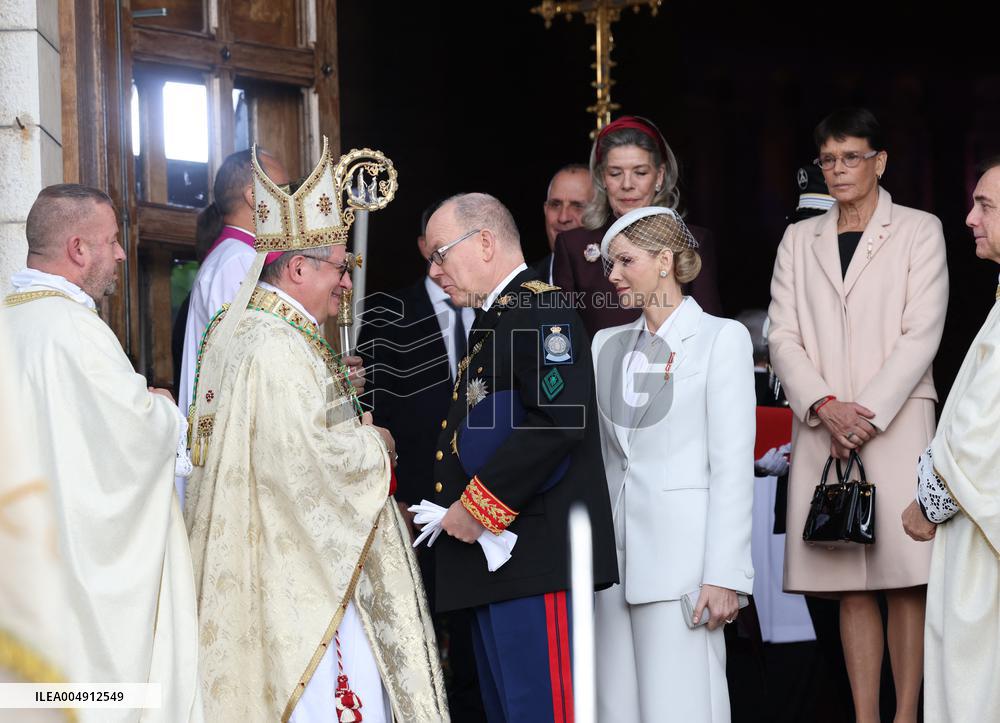 NO TABLOIDS - Monaco National Day Celebrations - Cathedral